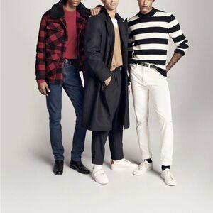 Ami Paris x GAP x GQ collab white red Velcro trendy stylish sneakers 11